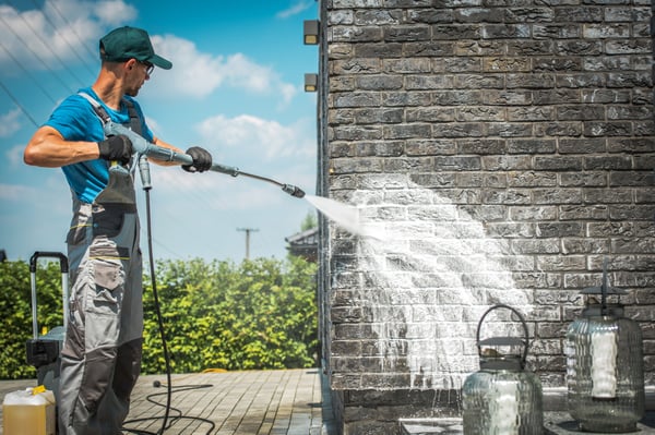 brick wall pressure washing